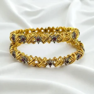 ADORABLE MAROON BANGLES