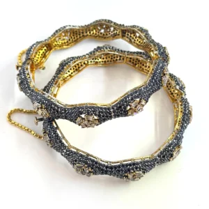 BLACK SHINY BANGLES 11