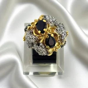 BOLD BLACK RING