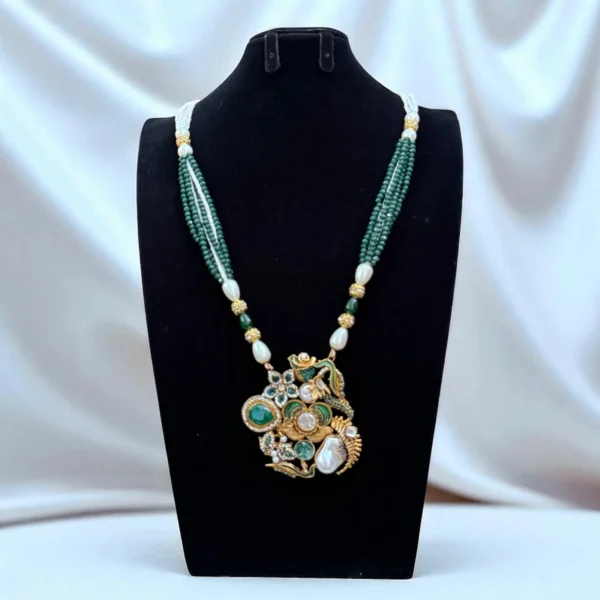 BRILLIANT GREEN MALA