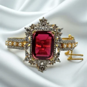 GOLD PLATED MAROON BANGLE