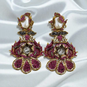 PETAL MAGENTA ERRINGS