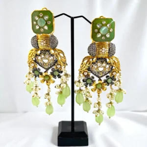 PISTACHIO EARRINGS