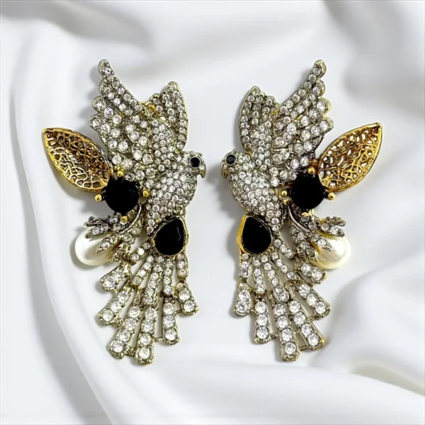 SPARROW BLACK EARRINGS