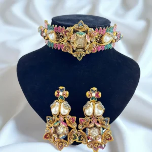 STYLISH MULTI COLLAR SET