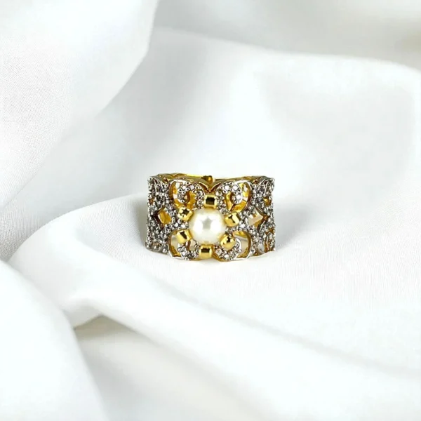 BEAD BEAUTY RING