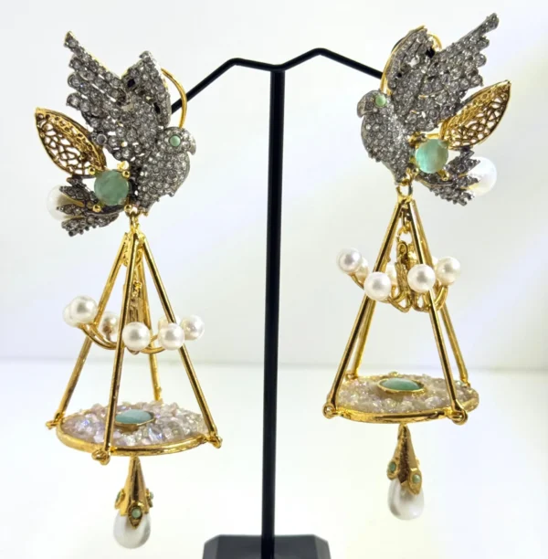 CAGE PISTACHJIO EARRINGS