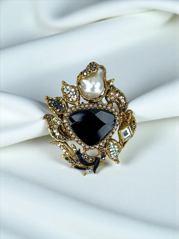 DESIGNER BLACK RING 2