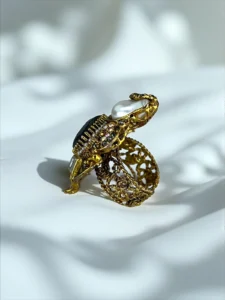 DESIGNER BLACK RING 3