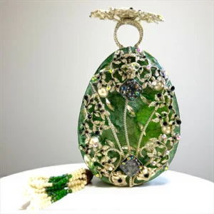 DESIGNER GREEN CLUTCH