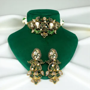 EMERALD CHOKER SET 2
