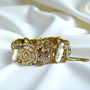 LUXE LUSTER BANGLE