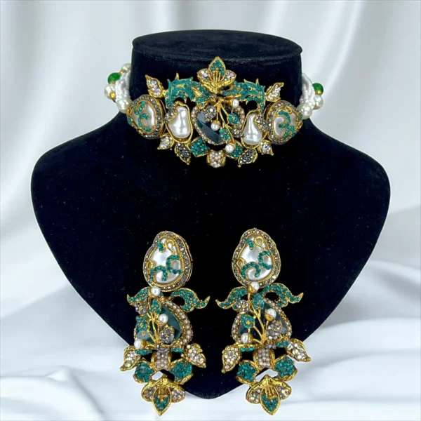 OPULENT ZINC CHOKER SET