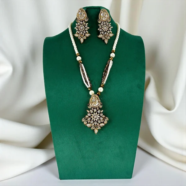 SHINY WHITE MALA SET