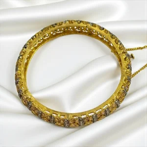 SQUARISH VHAMPAGNE BANGLE 1