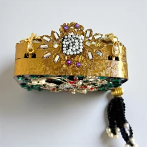 STONY BLACK CLUTCH 1