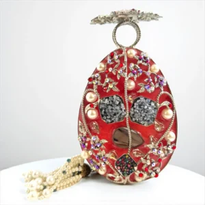 STYLISH CORAL CLUTCH