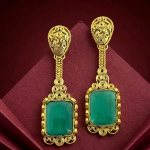 STYLISH GREEN EARRINGS (1)