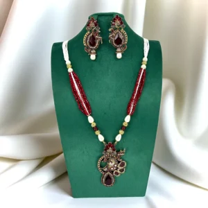 STYLISH MAROON MALA SET