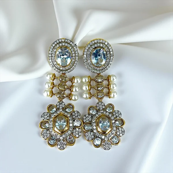 WHITE EARRINGS 2 (1)
