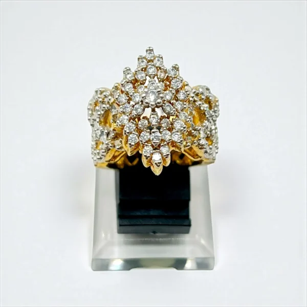 zirconn wite ring