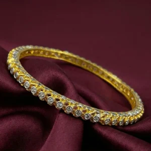 BEADED WHITE BANGLE (1)