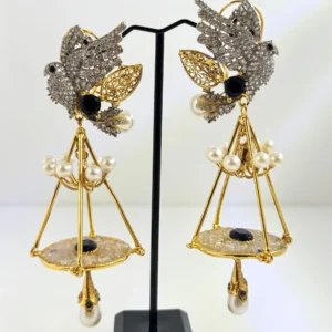CAGE BLACK EARRINGS