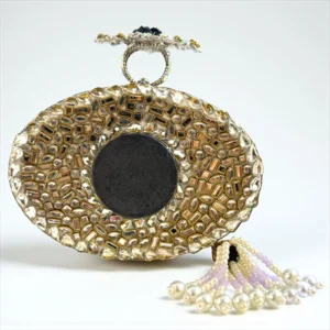DELIGHT CLUTCH