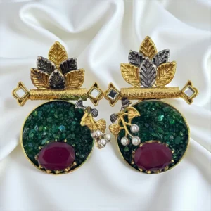 ELEGANT EARRINGS