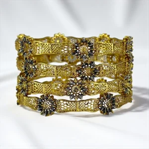FLORAL GOLDEN BANGLE