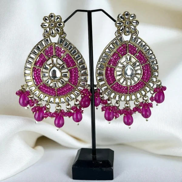 MAGENTA LOOP EARRINGS