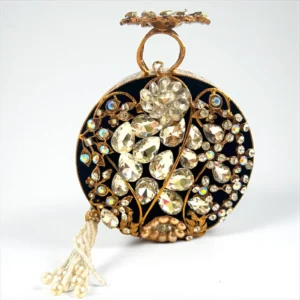 MAJESTIC BLACK CLUTCH