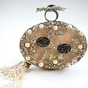 OPAL WHITE CLUTCH