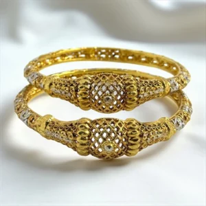 SLEEK GOLDEN BANGLES