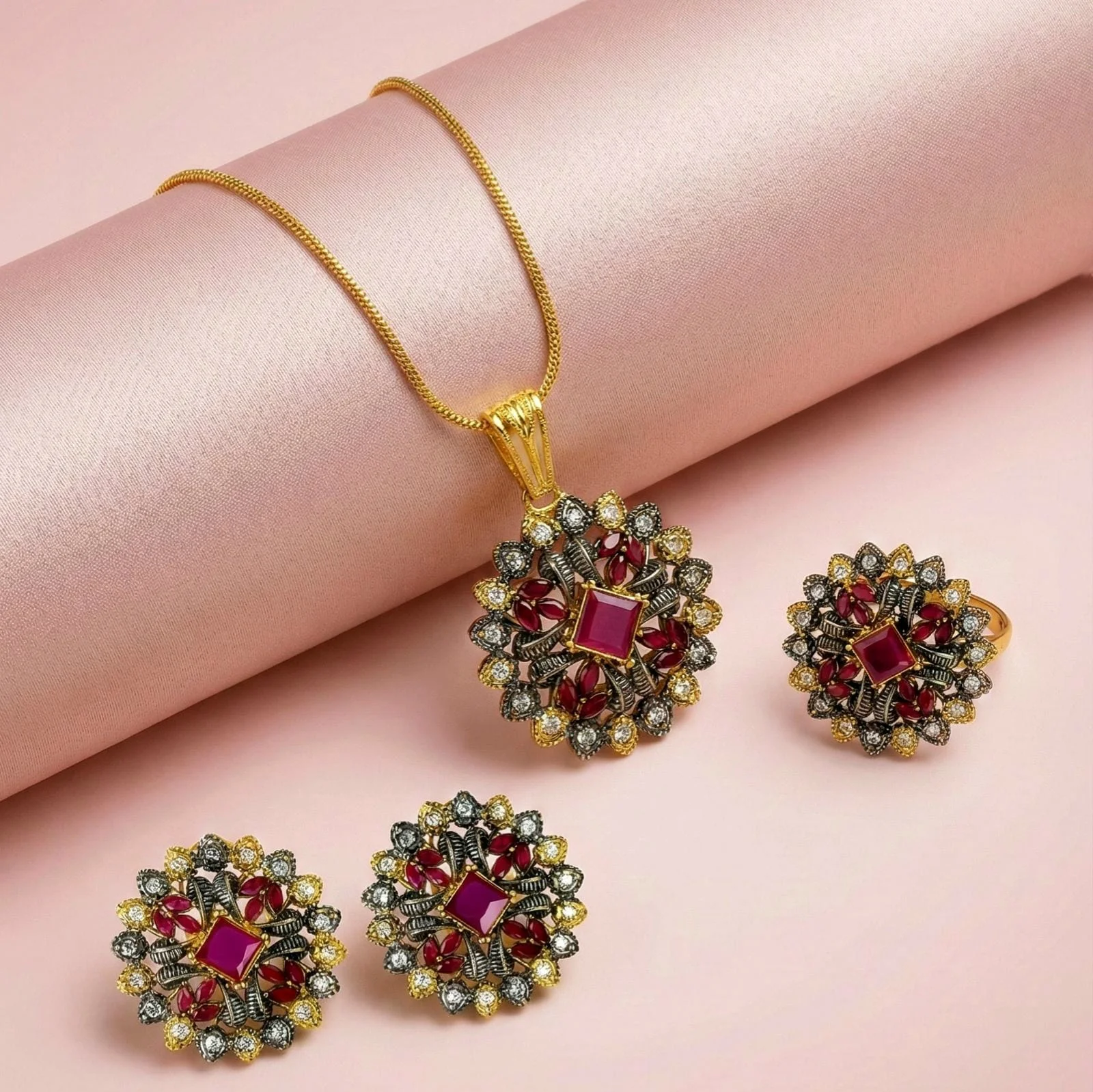 SQUARE MAGENTA COMBO SET