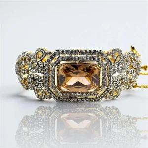 CHAMPAGNE STONE BANGLE