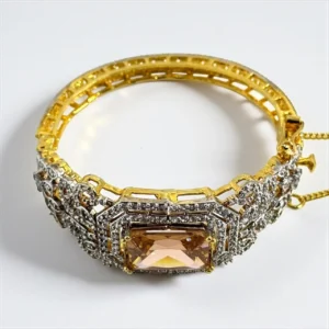CHAMPAGNE STONE BANGLE 1