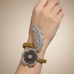 LAVENDER FUR BANGLE 1