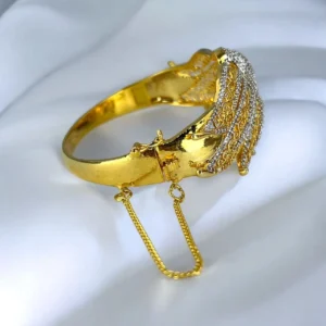 LEAFY ZIRCON BANGLE 1
