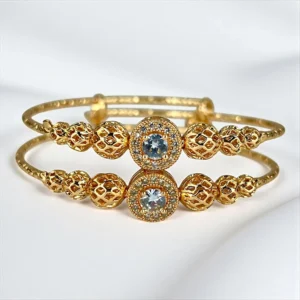 LUXE GOLD BANGLE