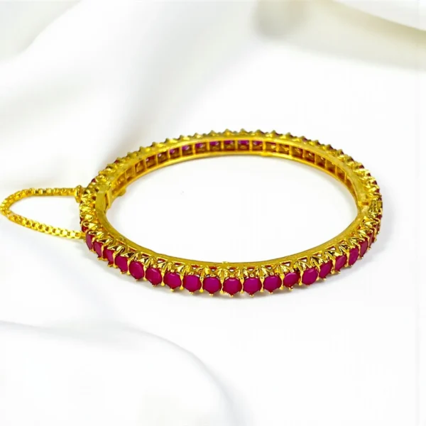 MAGENTA STONE BANGLE