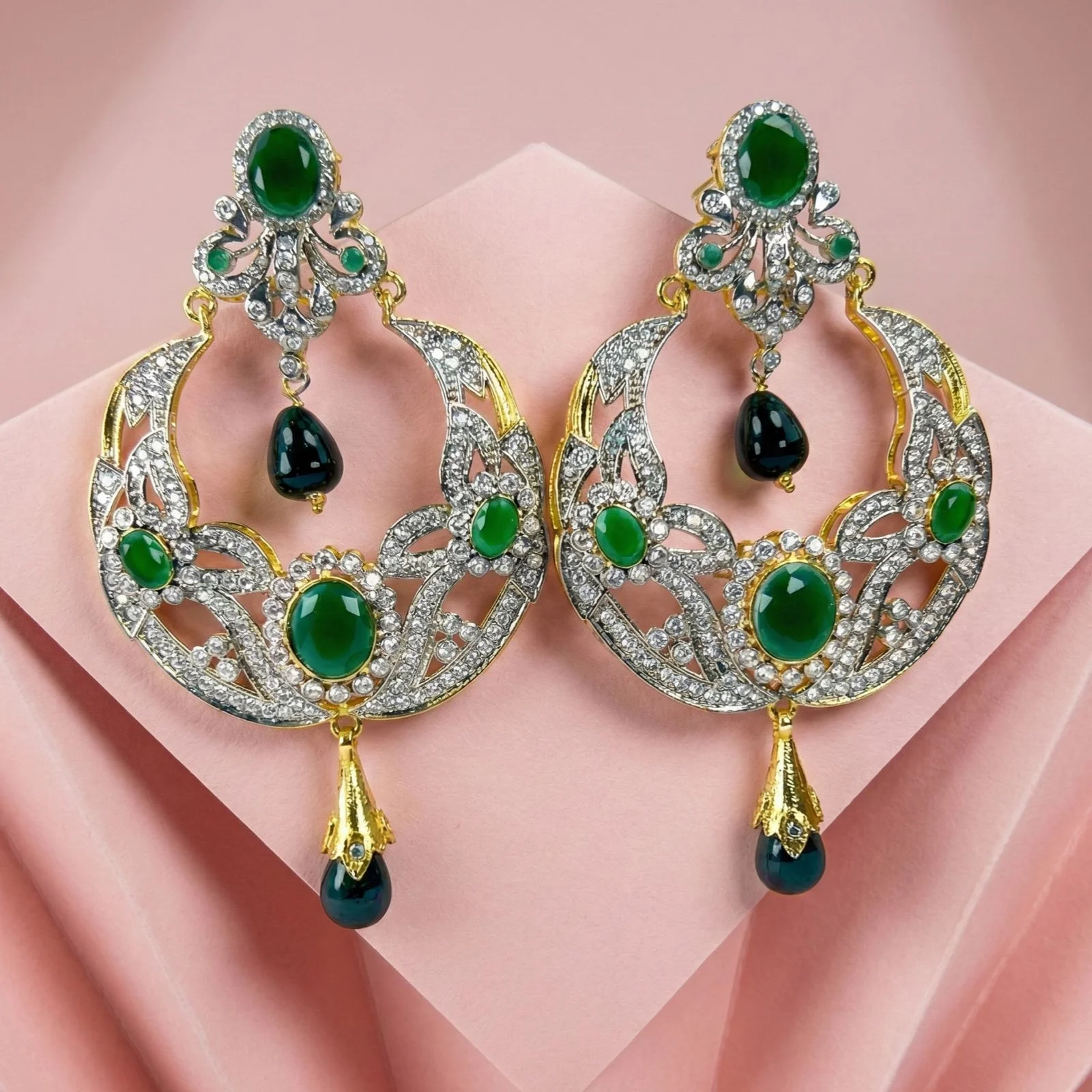 PEARL EMERALD EARRINGS