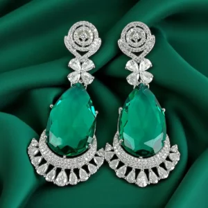 ROYAL GREEN EARRINGS 1