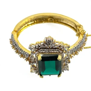 SPARKLE GREEN BANGLE 1