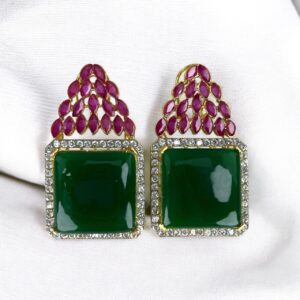 SQUARE GREEN EAR STUDS
