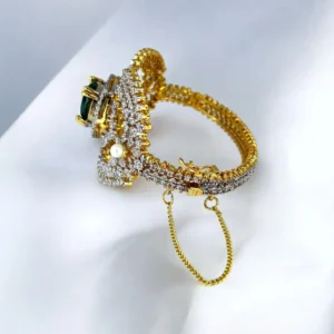 STYLISH GREEN BANGLE 1