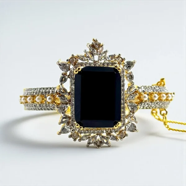 ZIRCON BLACK BANGLE