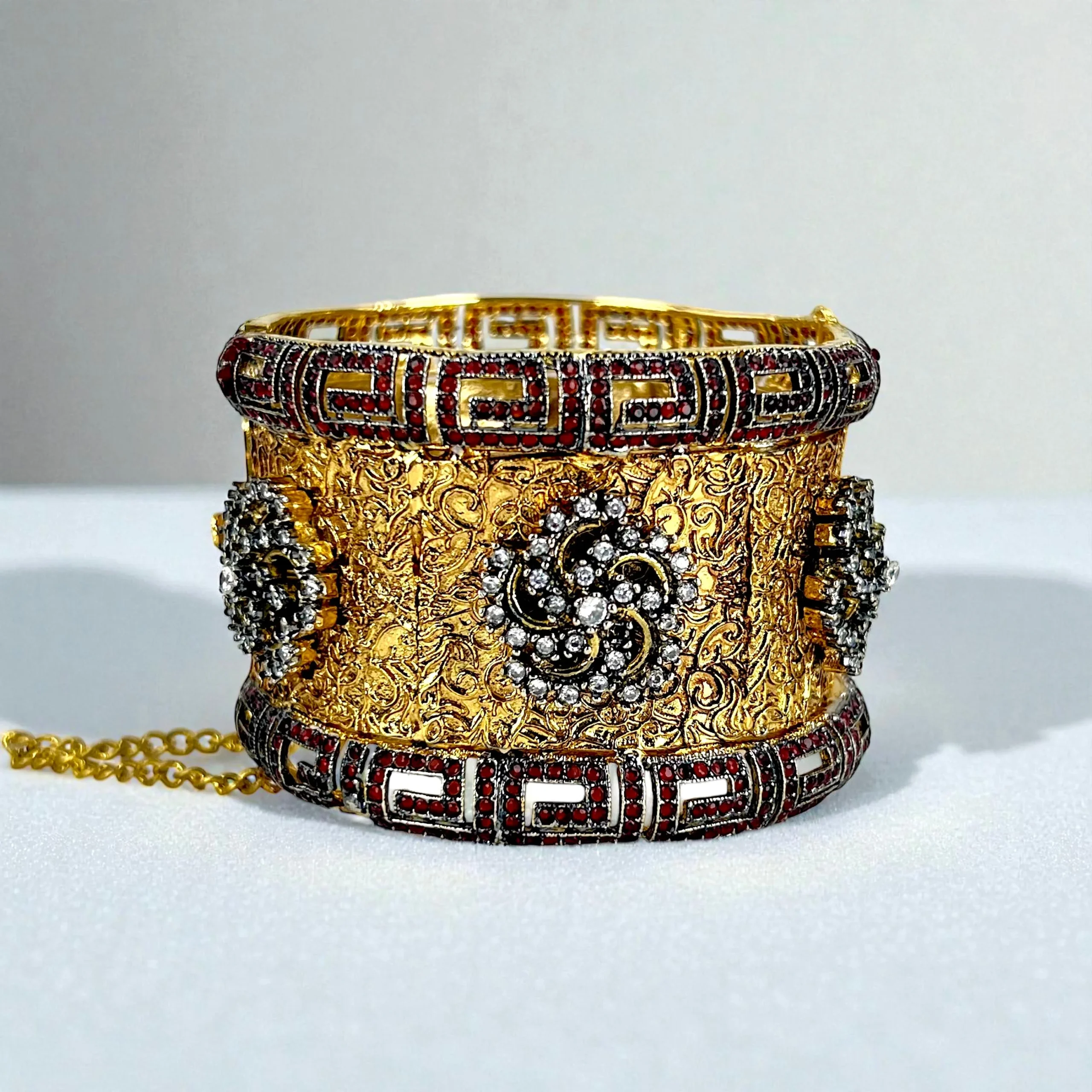 MAHARANI BANGLE