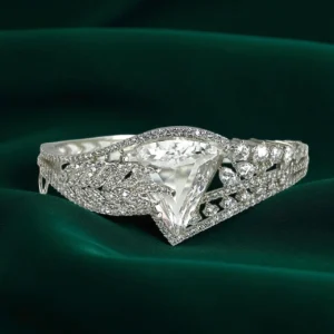 ZIRCON SILVER BANGLE