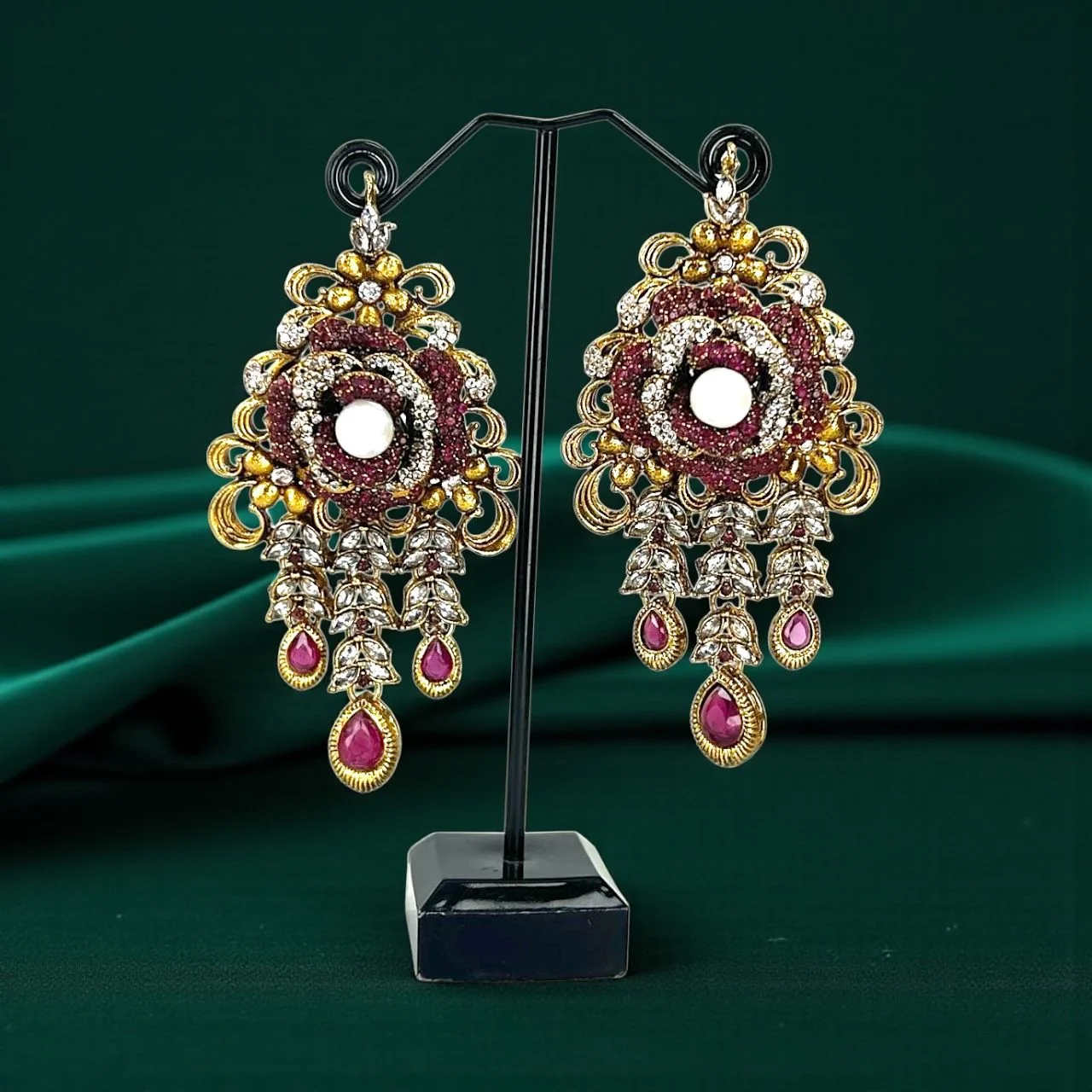 ELEGANT PINK EARRINGS